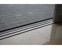Low profile Sliding Door track