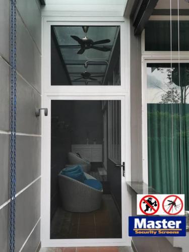 HIGH CEILING SECURITY DOOR